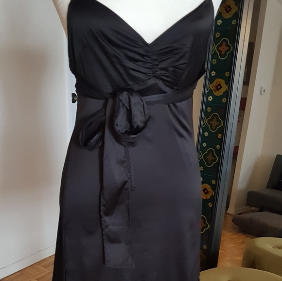 French Connection Dress Slip - Picture 2 of 2